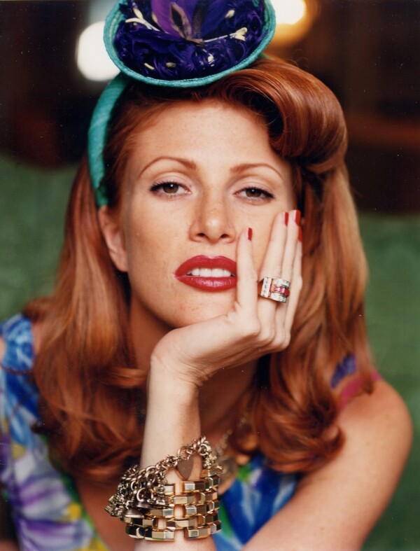 ANGIE EVERHART